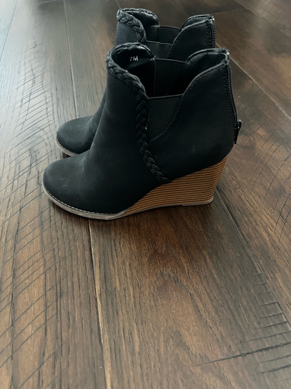 Black Wedge supercush Ally braided wedge Bootie